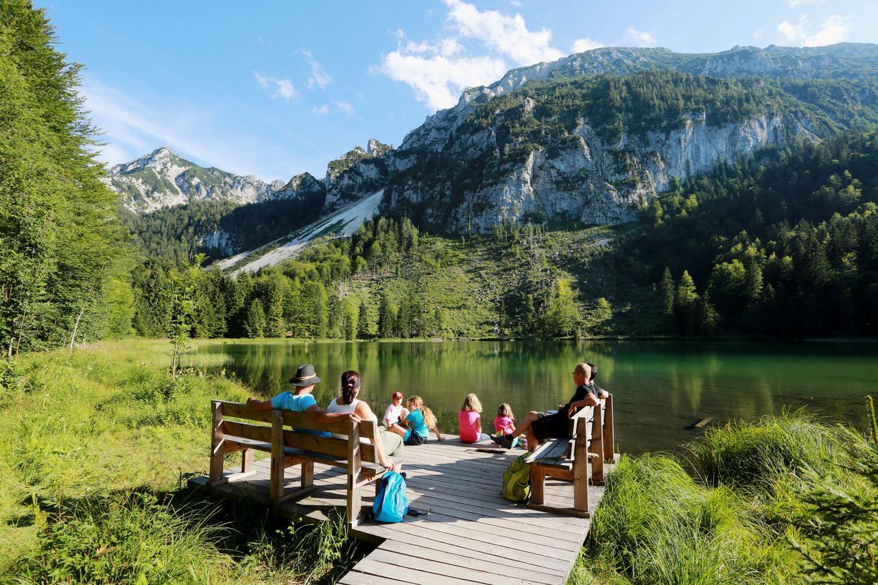 Ferienwohnungen Mit Bergblick 因泽尔 外观 照片